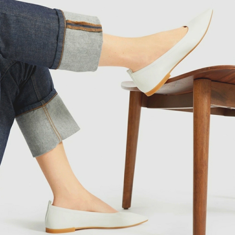 Everlane 40 HR Hour Flat - White